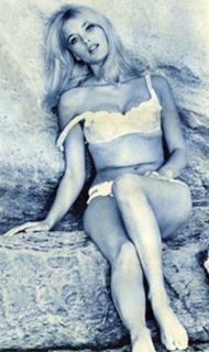 Barbara Bouchet feet photo 14