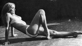 Barbara Bouchet feet photo 13