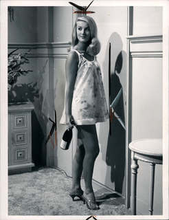 Barbara Bouchet feet photo 4