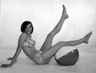 Barbara Brylska feet photo 14