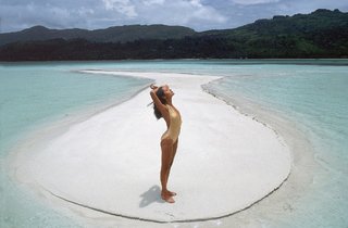 Barbara Carrera feet photo 3