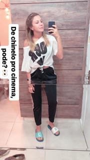 Barbara Coelho feet photo 9