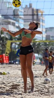 Barbara Coelho feet photo 10
