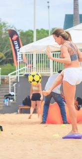 Barbara Coelho feet photo 5