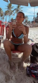 Barbara Coelho feet photo 2