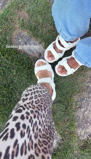 Barbara Coelho feet photo 2