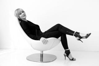 Barbara Crampton feet photo 5
