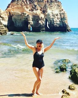 Barbara Crampton feet photo 10