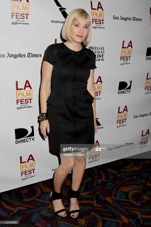 Barbara Crampton feet photo 16
