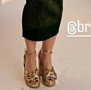 Barbara Crampton feet photo 15