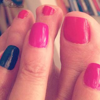 Barbara D'Urso feet photo thumbnail