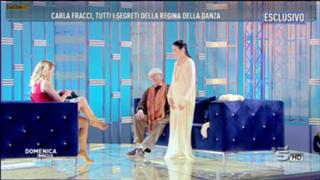 Barbara D'Urso feet photo thumbnail