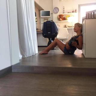 Barbara D'Urso feet photo thumbnail