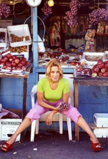 Barbara D'Urso feet photo thumbnail