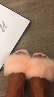 Barbara D'Urso feet photo thumbnail