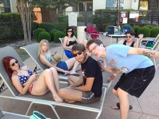 Barbara Dunkelman feet photo thumbnail