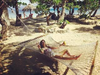 Barbara Dunkelman feet photo thumbnail