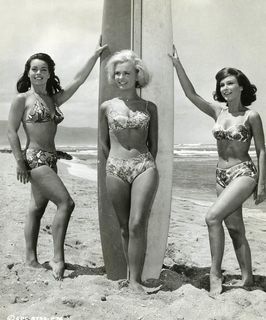 Barbara Eden feet photo thumbnail