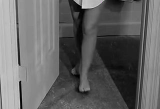 Barbara Eden feet photo thumbnail