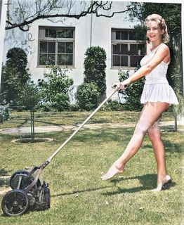 Barbara Eden feet photo thumbnail