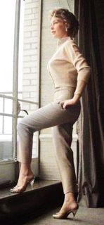 Barbara Eden feet photo thumbnail