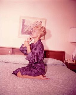 Barbara Eden feet photo 3