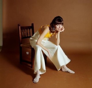 Barbara Feldon feet photo 9