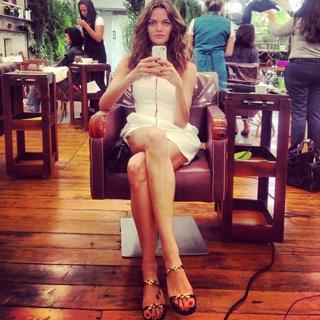 Barbara Fialho feet photo 8