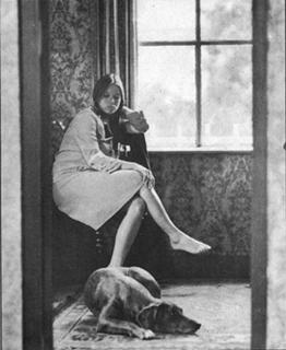 Barbara Hershey feet photo 3