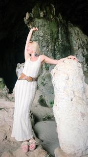 Barbara Kurdej-Szatan feet photo thumbnail