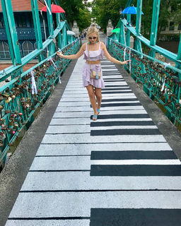 Barbara Kurdej-Szatan feet photo thumbnail