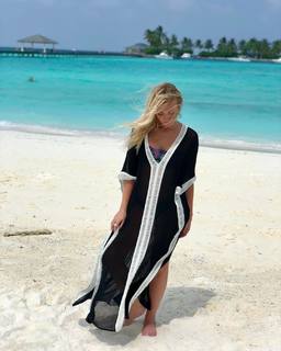 Barbara Kurdej-Szatan feet photo thumbnail