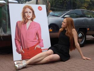 Barbara Meier feet photo thumbnail