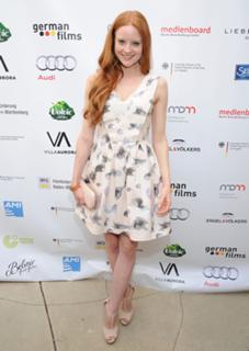 Barbara Meier feet photo thumbnail