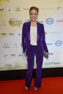 Barbara Meier feet photo thumbnail