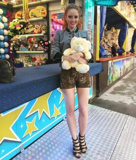 Barbara Meier feet photo thumbnail