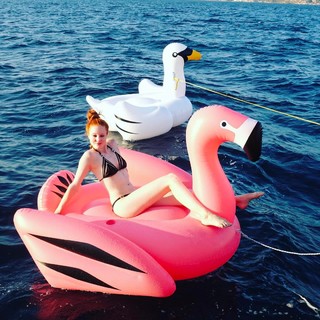 Barbara Meier feet photo thumbnail