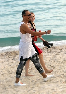 Barbara Meier feet photo thumbnail