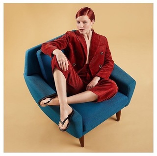 Barbara Meier feet photo thumbnail