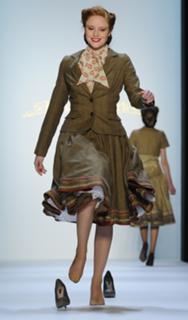 Barbara Meier feet photo thumbnail