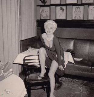 Barbara Nichols feet photo 12