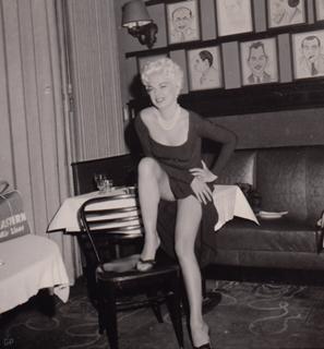 Barbara Nichols feet photo 10