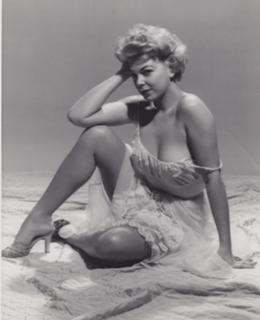 Barbara Nichols feet photo 5