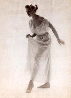 Barbara Nichols feet photo 19
