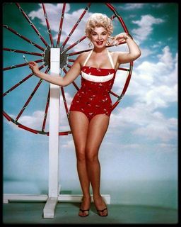 Barbara Nichols feet photo 19
