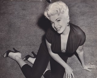 Barbara Nichols feet photo 18