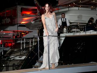 Barbara Palvin feet photo thumbnail