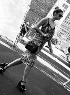 Barbara Palvin feet photo thumbnail