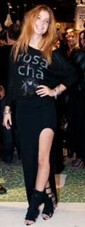 Barbara Palvin feet photo thumbnail