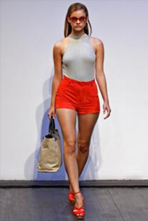 Barbara Palvin feet photo thumbnail